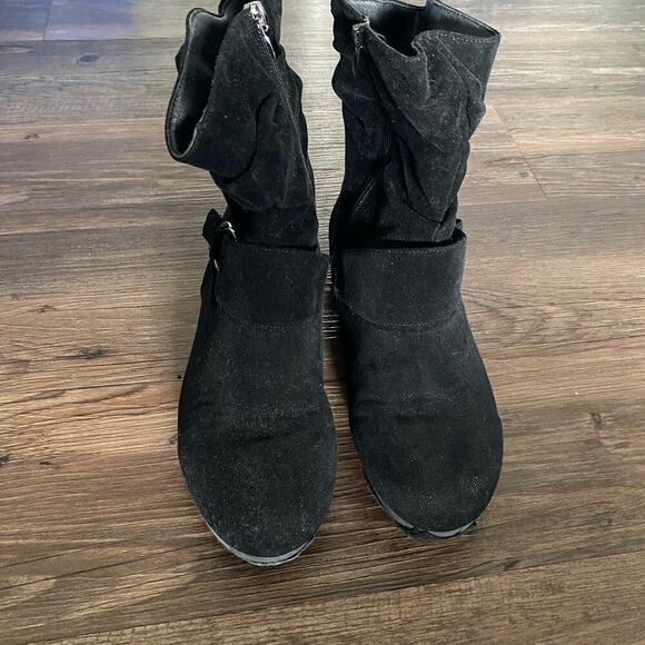 Shein Sz 40 black faux suede ankle boots - Picture 2 of 10